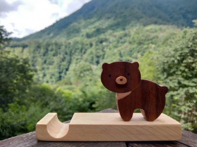 DIY黑熊木製手機架