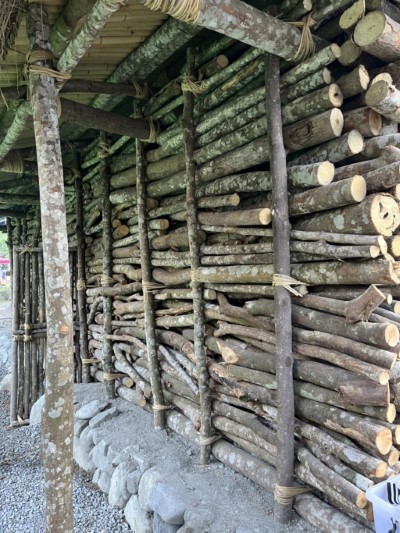 傳統古屋的厚積式疊木牆